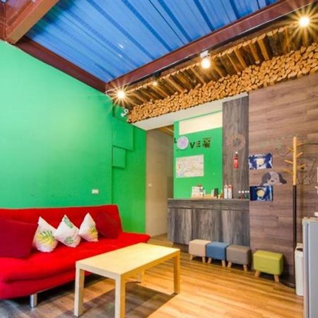 小黑琵416輕旅 Little Happy Hostel Tajnan Kültér fotó