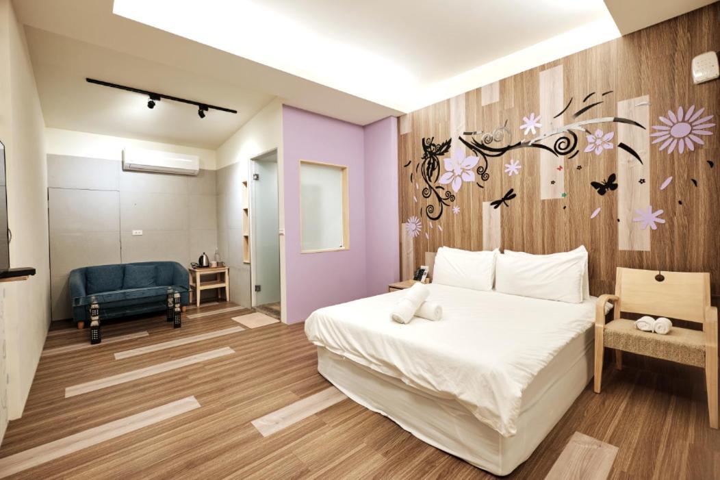 小黑琵416輕旅 Little Happy Hostel Tajnan Kültér fotó