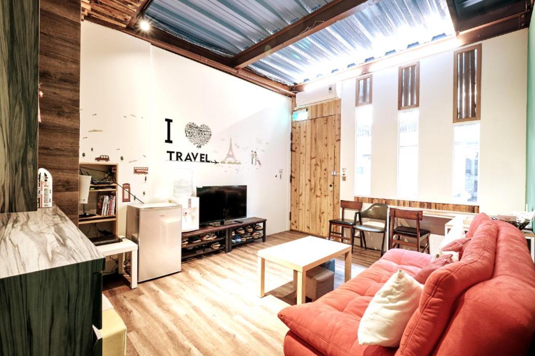 小黑琵416輕旅 Little Happy Hostel Tajnan Kültér fotó